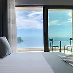 8 * Himare