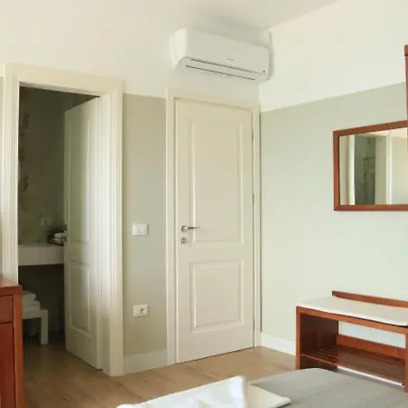 Hotel Vila 8